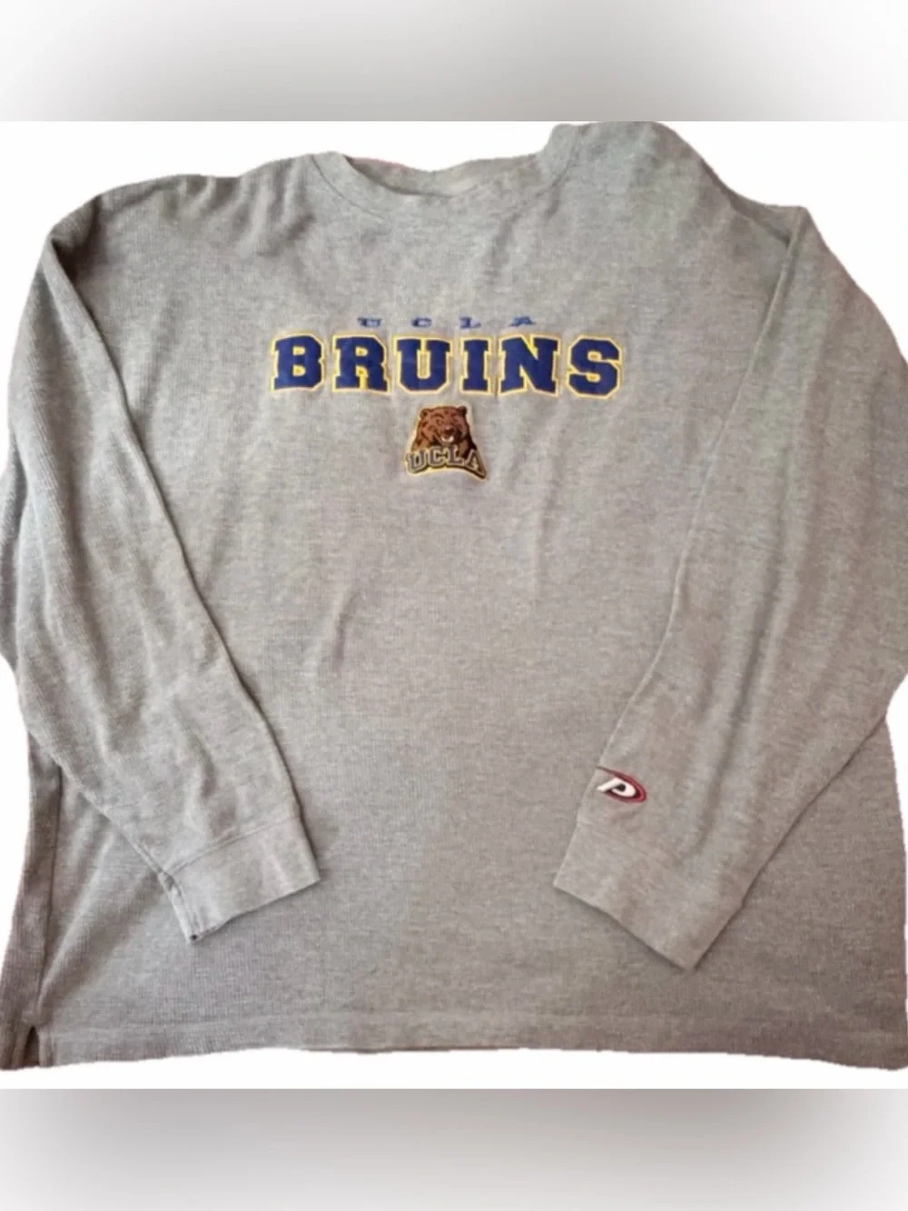 UCLA Bruins Vintage Long Sleeve thermal Gray Shirt Size XL Pro player